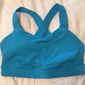 lululemon sports bra